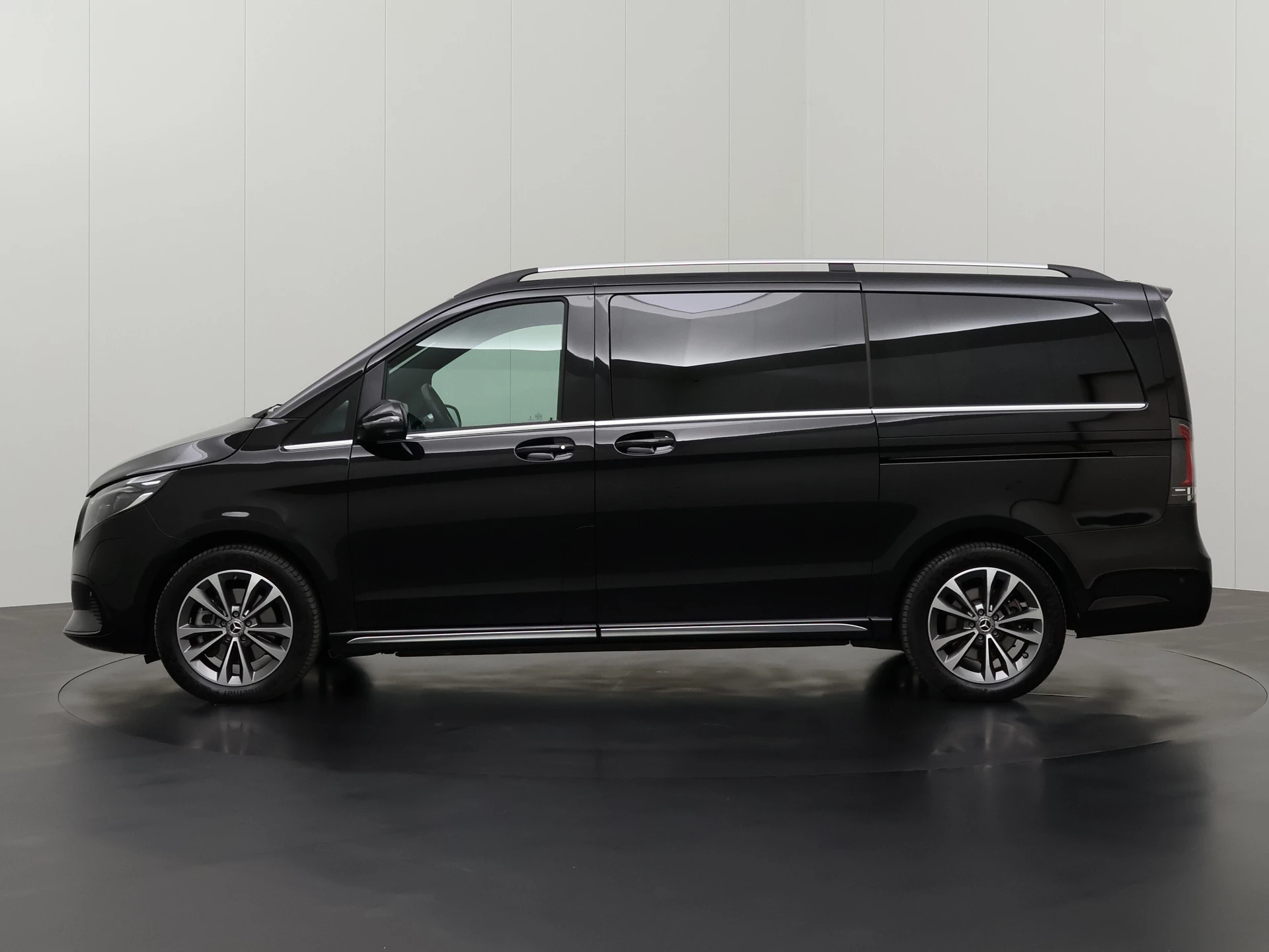 Hoofdafbeelding Mercedes-Benz EQV