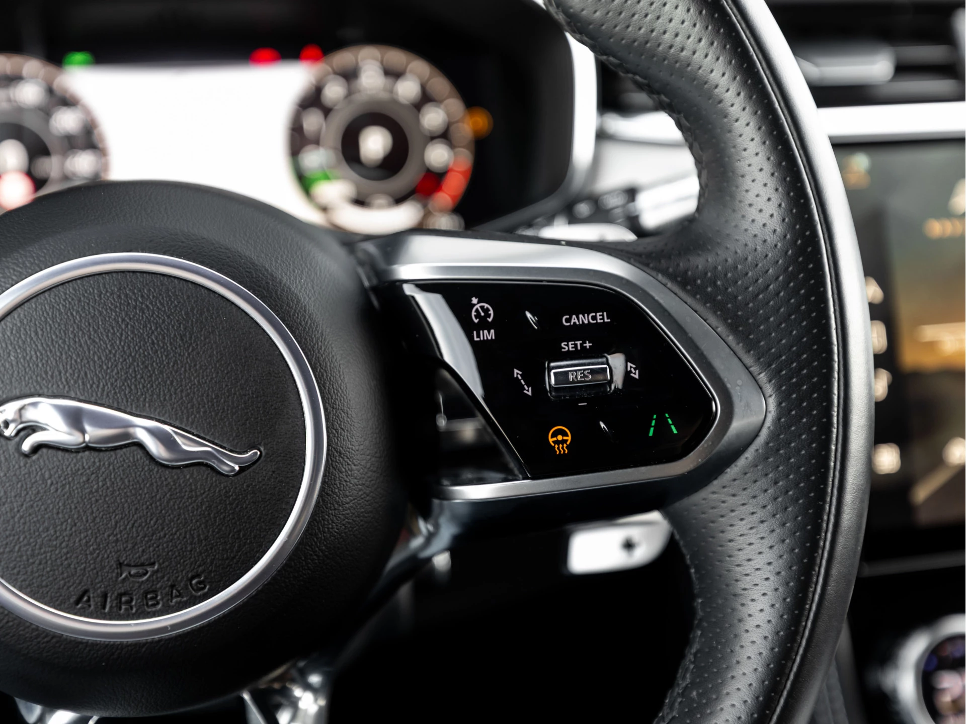 Hoofdafbeelding Jaguar F-PACE