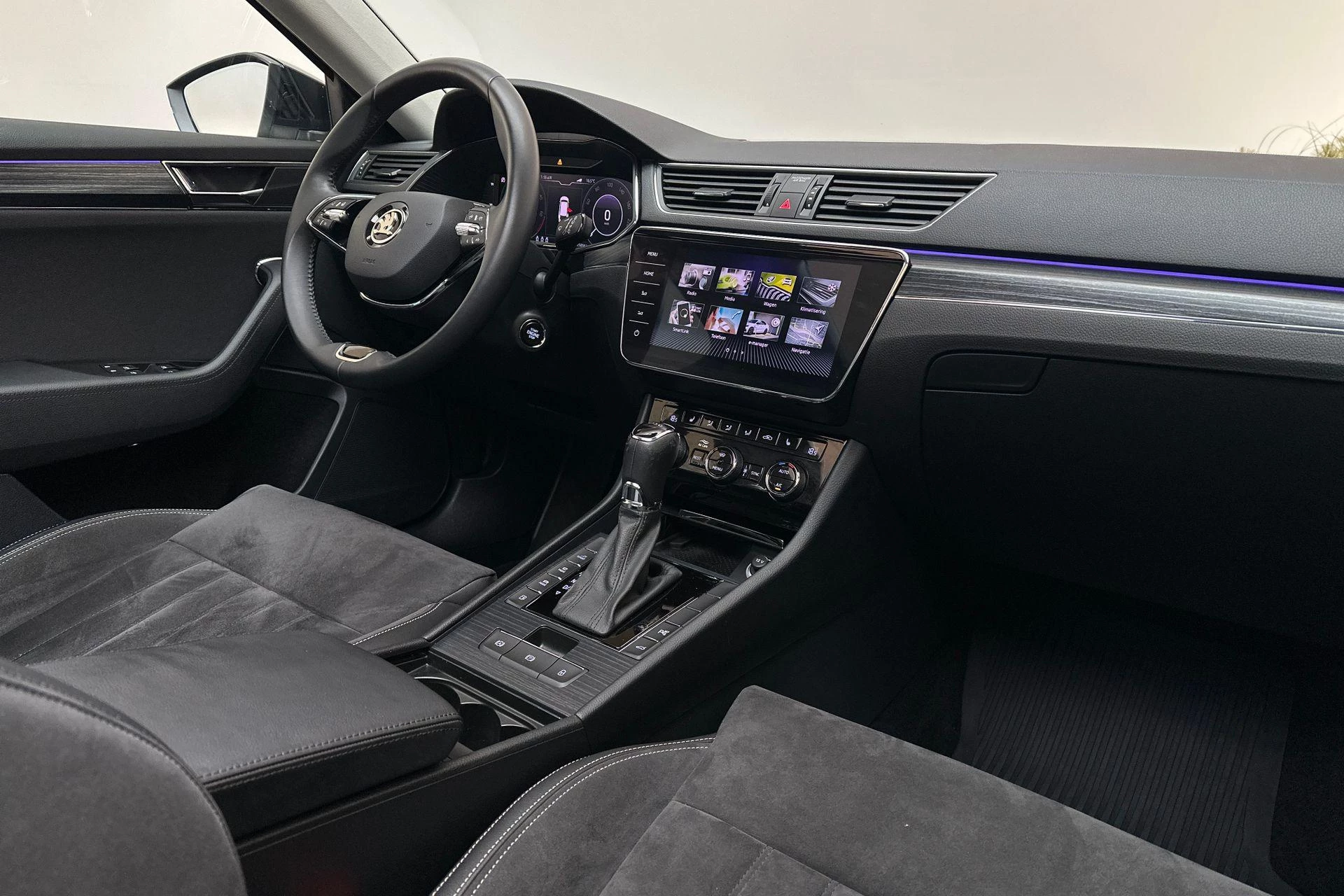 Hoofdafbeelding Škoda Superb