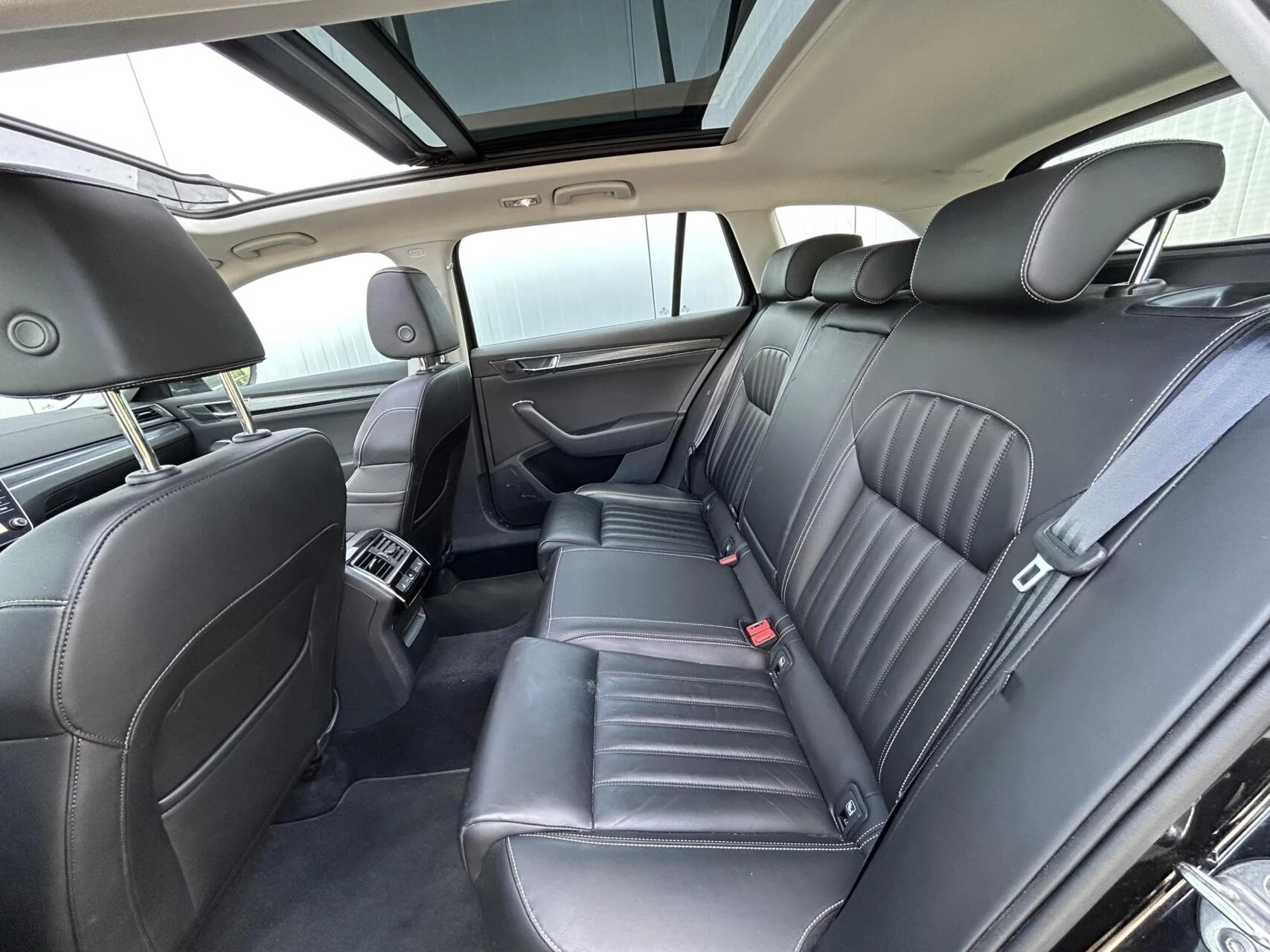 Hoofdafbeelding Škoda Superb