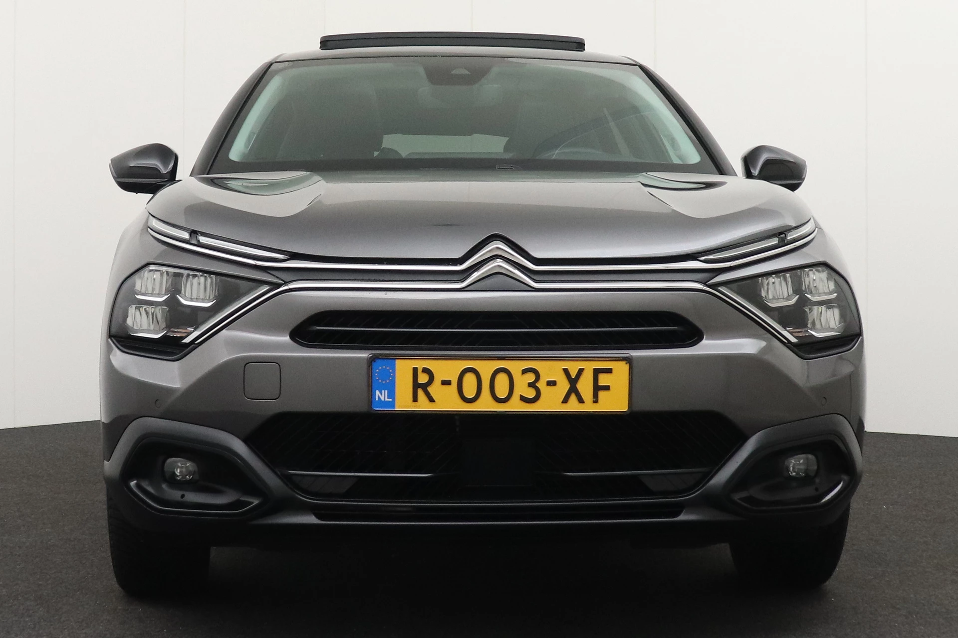 Hoofdafbeelding Citroën ë-C4