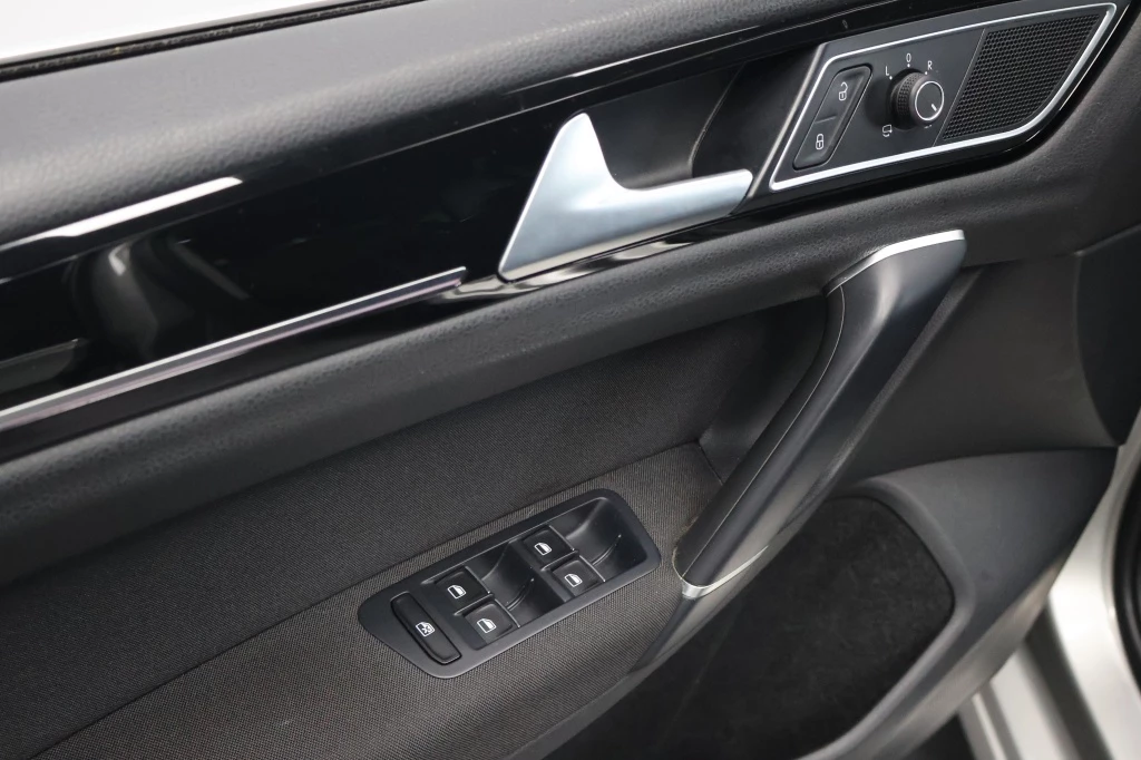 Hoofdafbeelding Volkswagen Golf Sportsvan