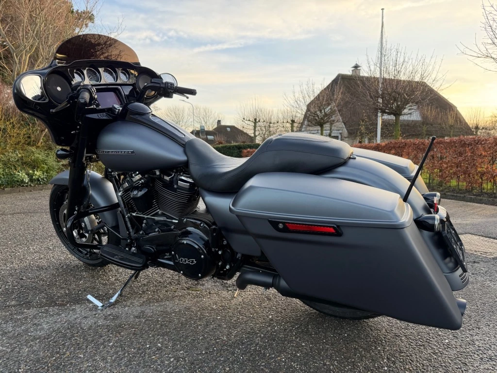 Hoofdafbeelding Harley-Davidson Street Glide