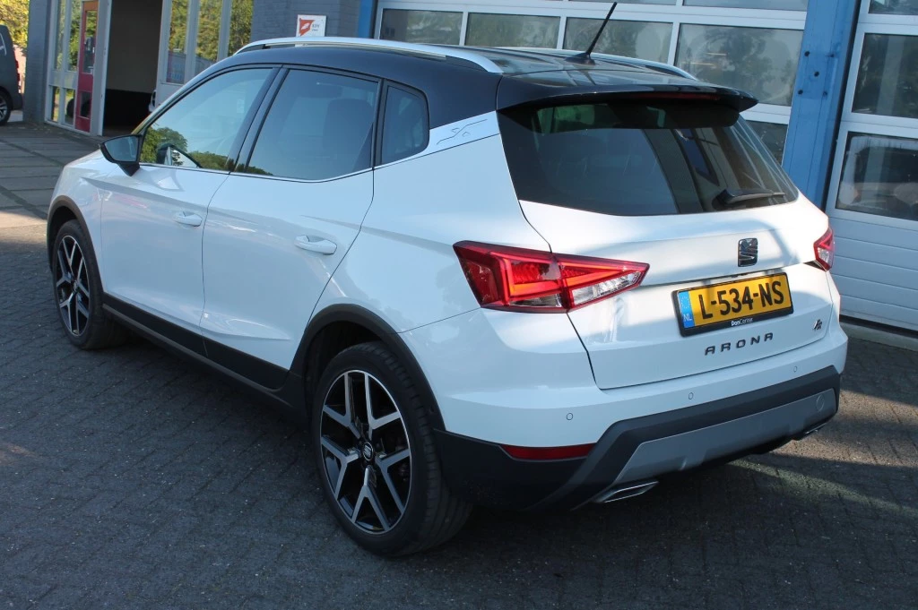 Hoofdafbeelding SEAT Arona