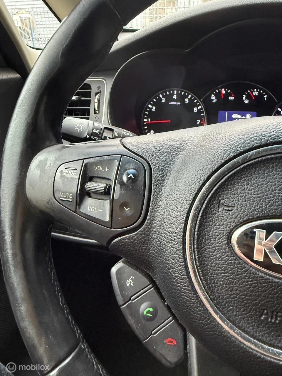 Hoofdafbeelding Kia Carens