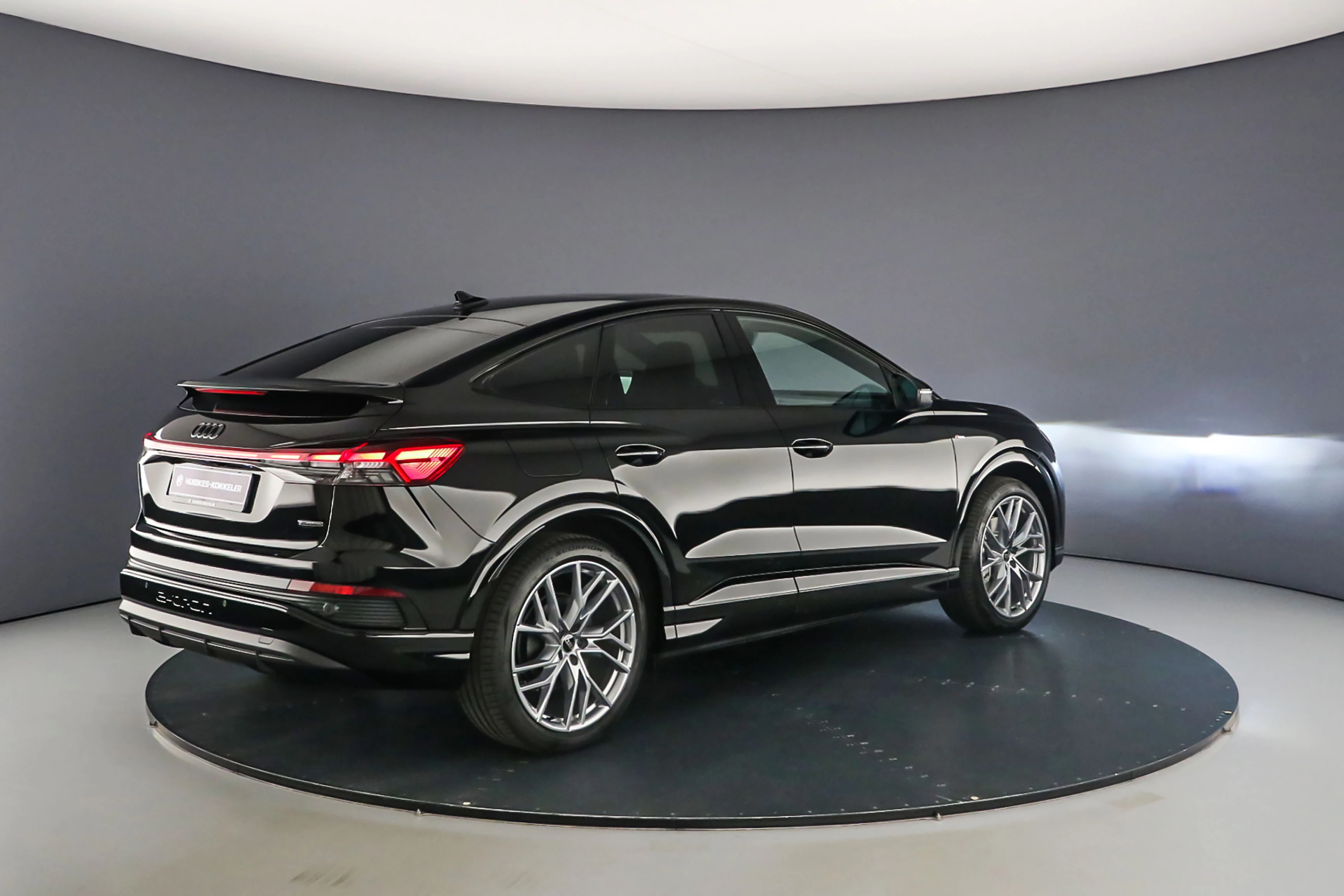 Hoofdafbeelding Audi Q4 e-tron