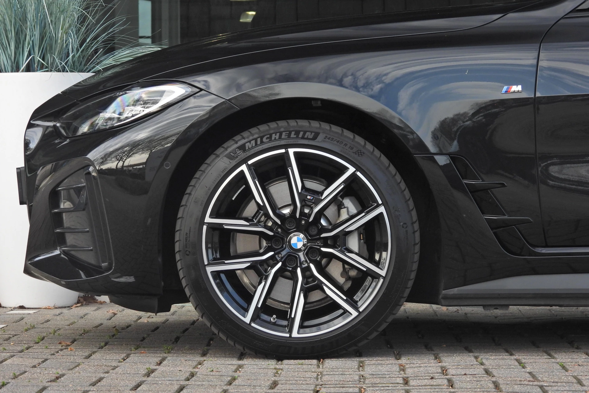 Hoofdafbeelding BMW i4