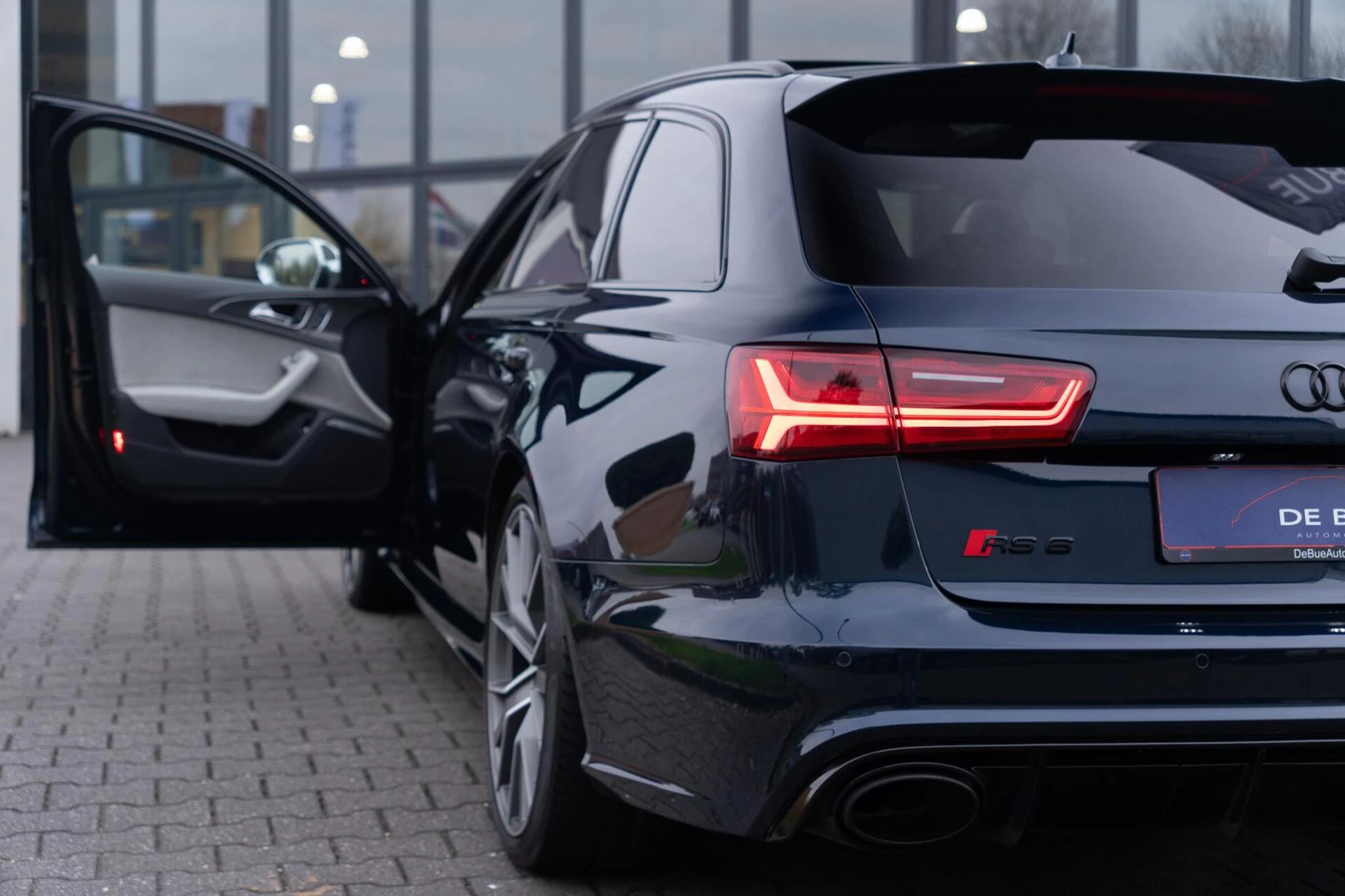Hoofdafbeelding Audi RS6