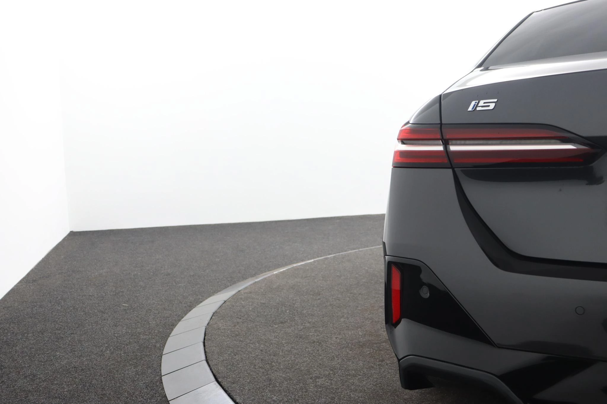 Hoofdafbeelding BMW i5