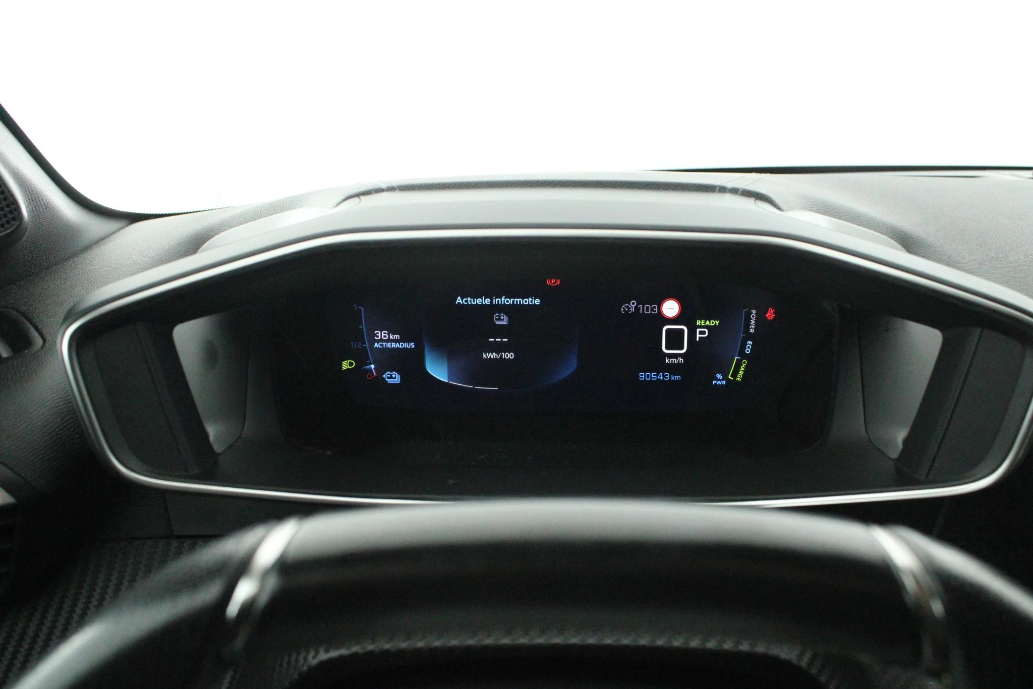 Hoofdafbeelding Peugeot e-208