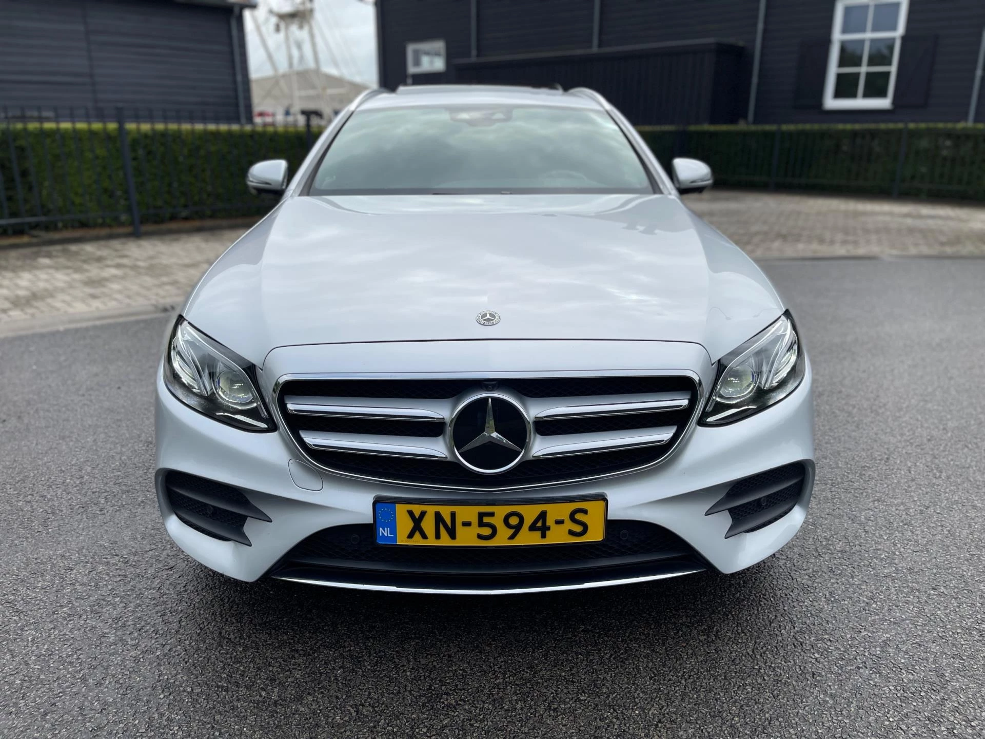 Hoofdafbeelding Mercedes-Benz E-Klasse