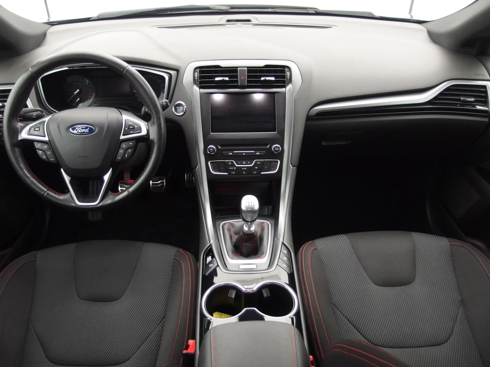 Hoofdafbeelding Ford Mondeo