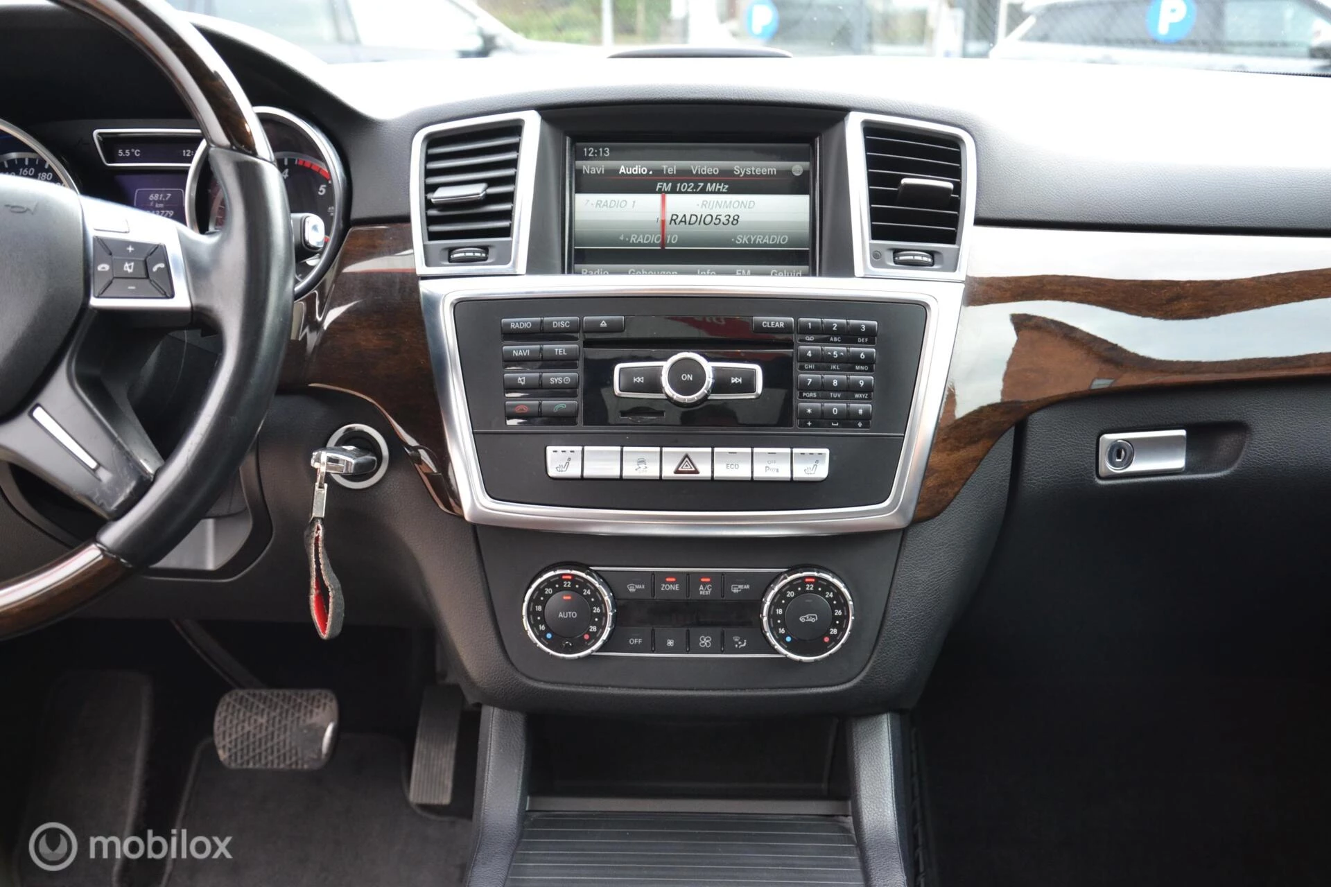 Hoofdafbeelding Mercedes-Benz M-Klasse