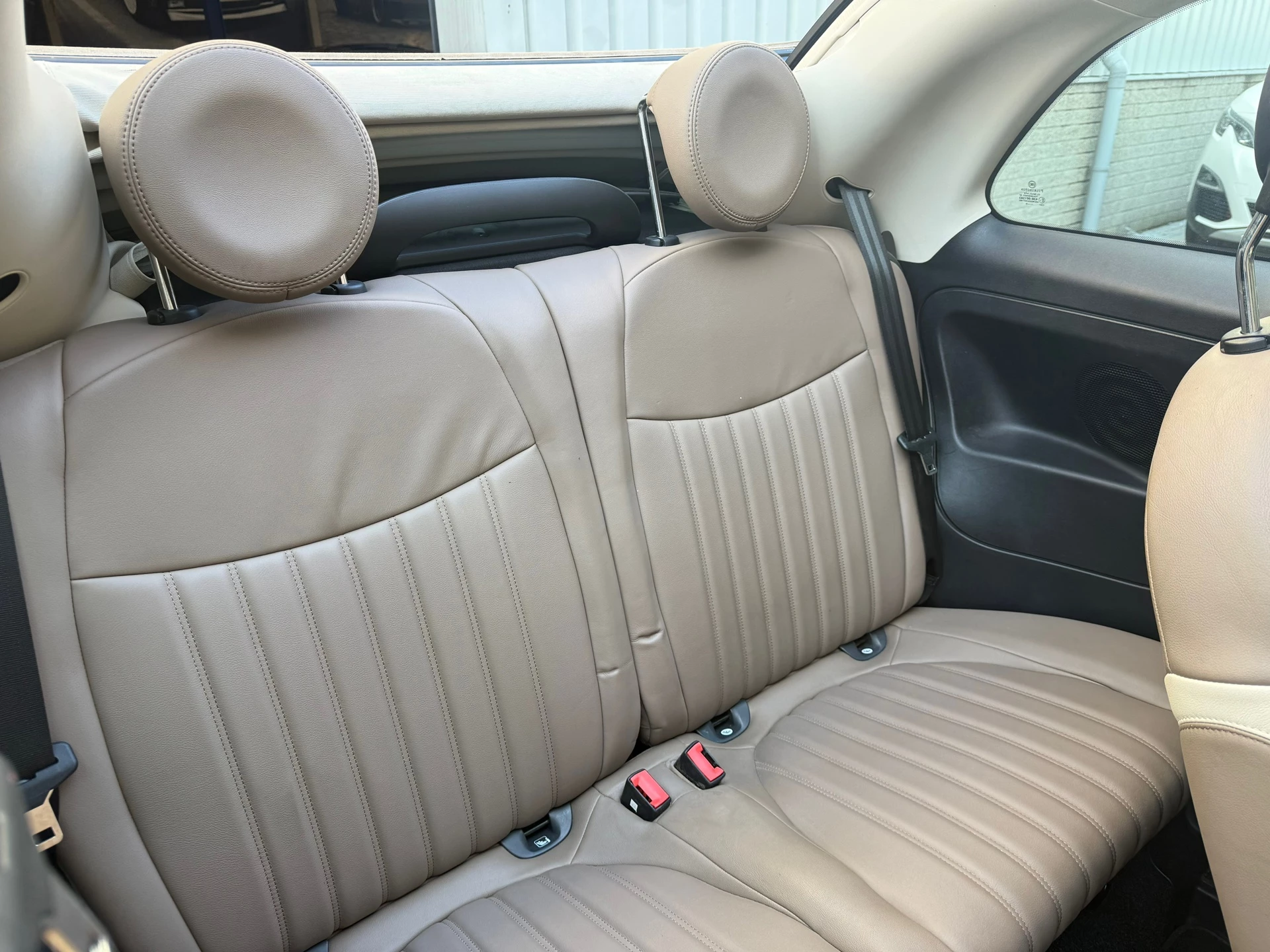 Hoofdafbeelding Fiat 500C