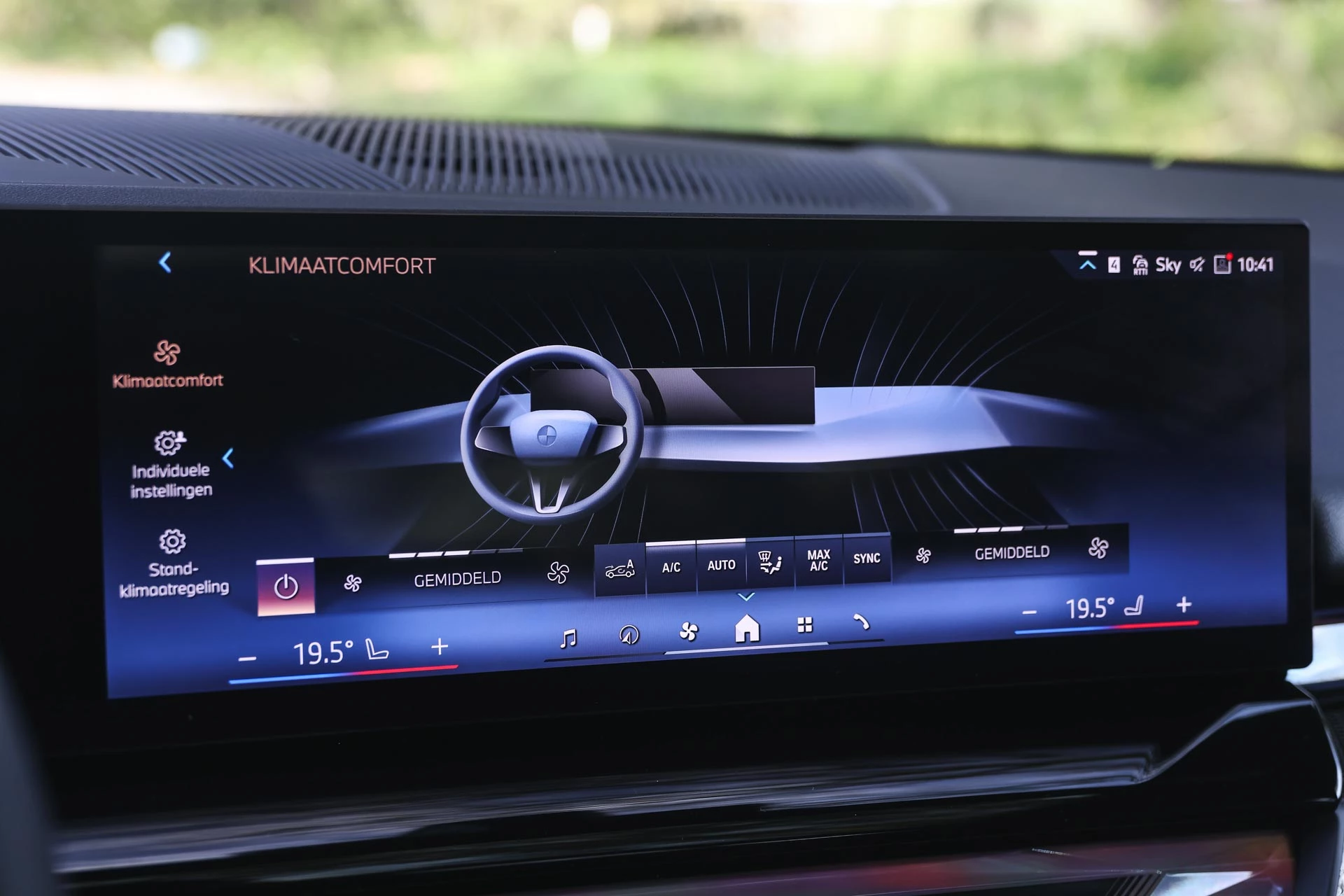 Hoofdafbeelding BMW i5