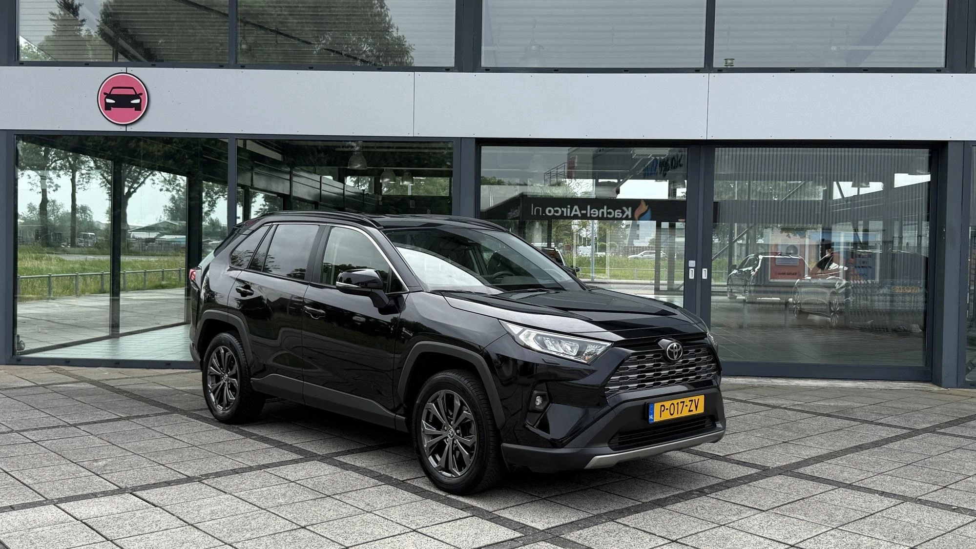 Hoofdafbeelding Toyota RAV4