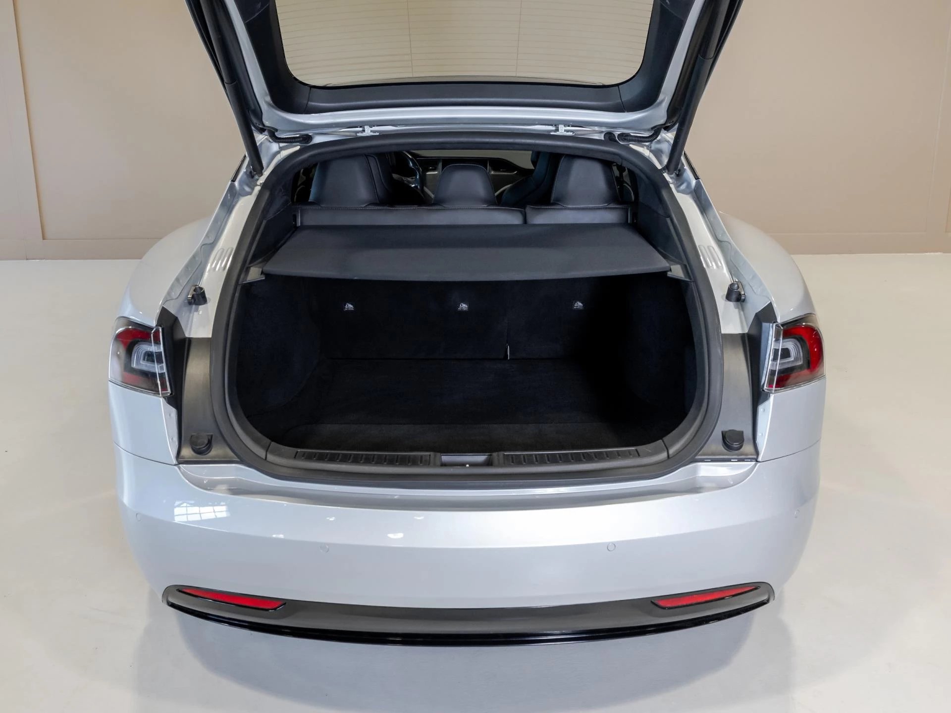 Hoofdafbeelding Tesla Model S