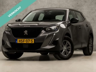 Hoofdafbeelding Peugeot 2008 Peugeot 2008 1.2 PureTech Sport Automaat (APPLE CARPLAY, GROOT NAVI, LM VELGEN, SPORTSTOELEN, LED KOPLAMPEN, PARKEERSENSOREN, LANE ASSIST, NIEUWSTAAT)