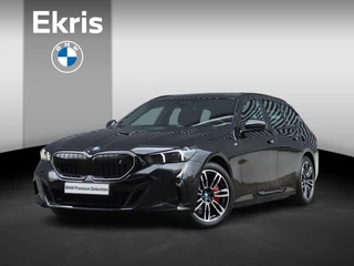 Hoofdafbeelding BMW i5 BMW i5 Touring eDrive40 | M Sportpakket Pro | Trekhaak | Driving Assistant Prof. | Adaptief M Onderstel Prof. | Harman Kardon | Head-Up | Parking Assistant Plus | Comfortstoelen | 19'' LMV