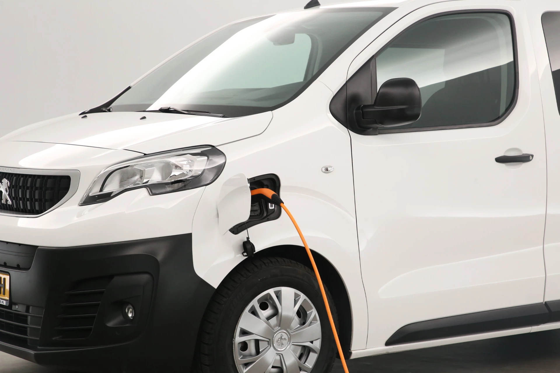 Hoofdafbeelding Peugeot e-Expert