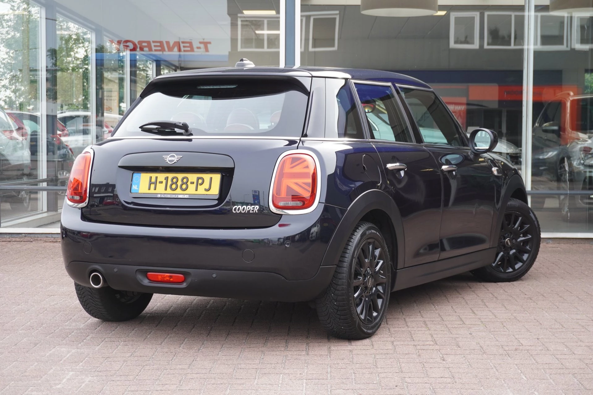 Hoofdafbeelding MINI 5-deurs