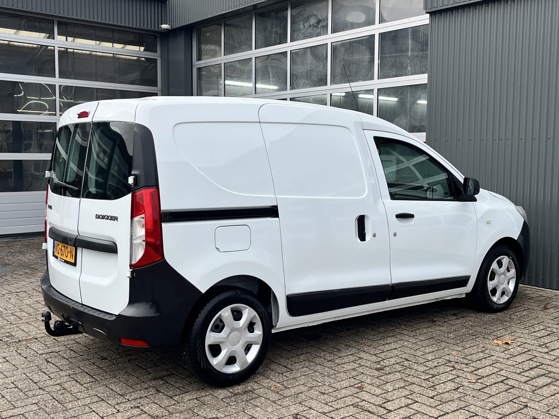 Hoofdafbeelding Dacia Dokker