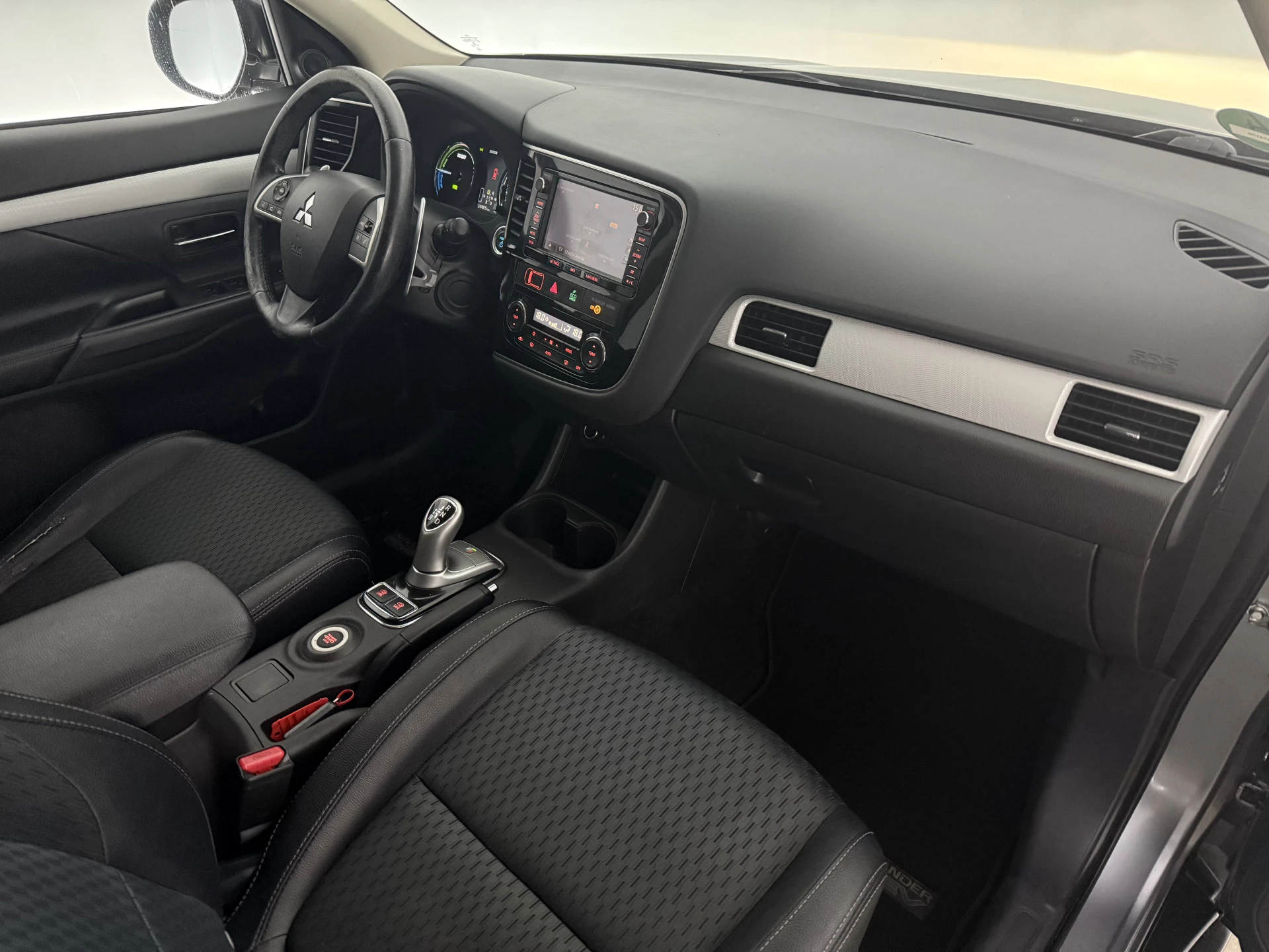 Hoofdafbeelding Mitsubishi Outlander