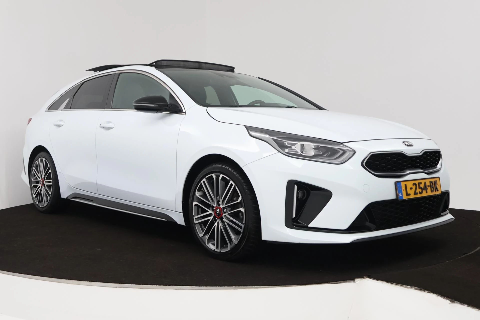Hoofdafbeelding Kia ProCeed