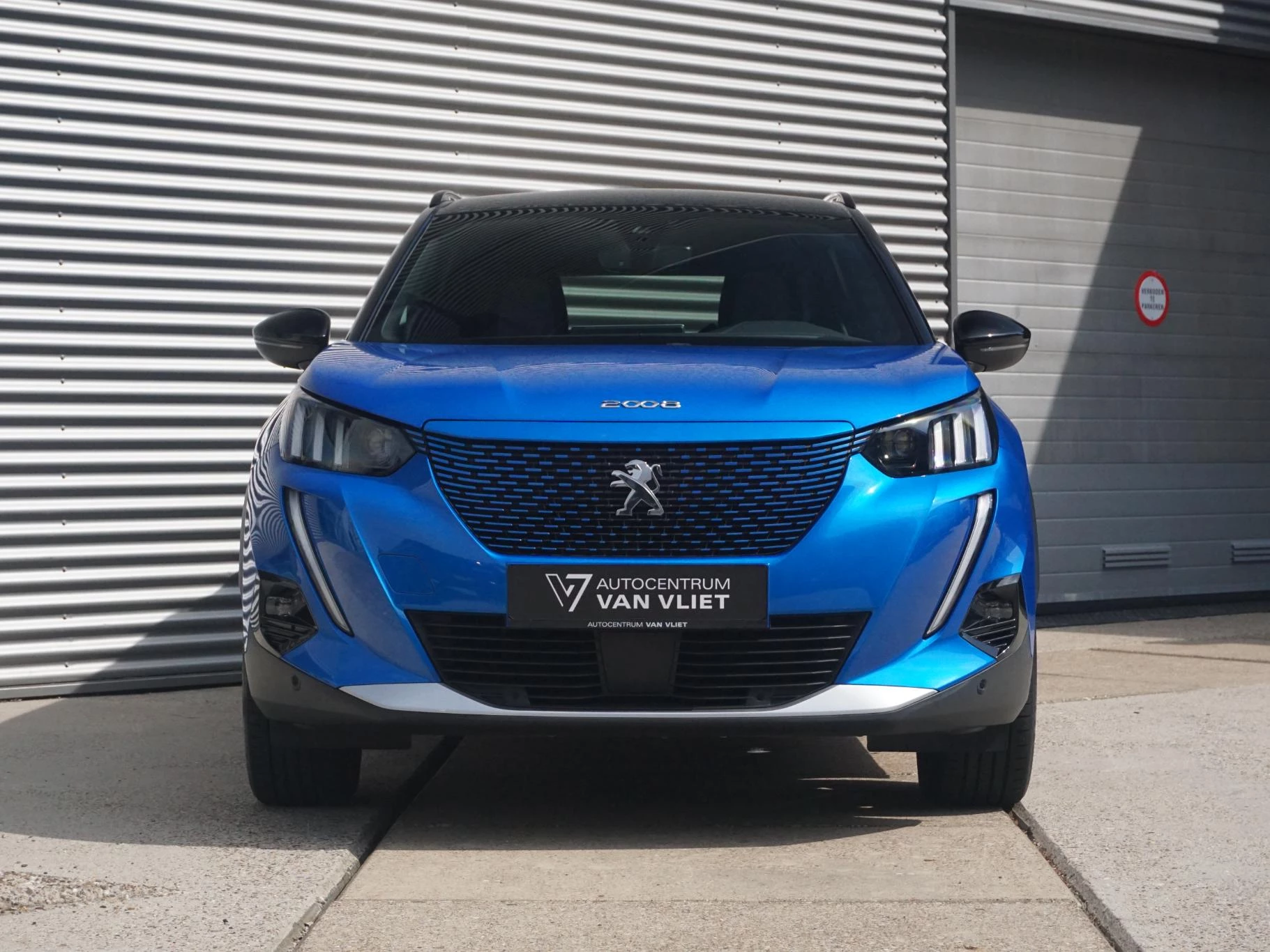 Hoofdafbeelding Peugeot e-2008