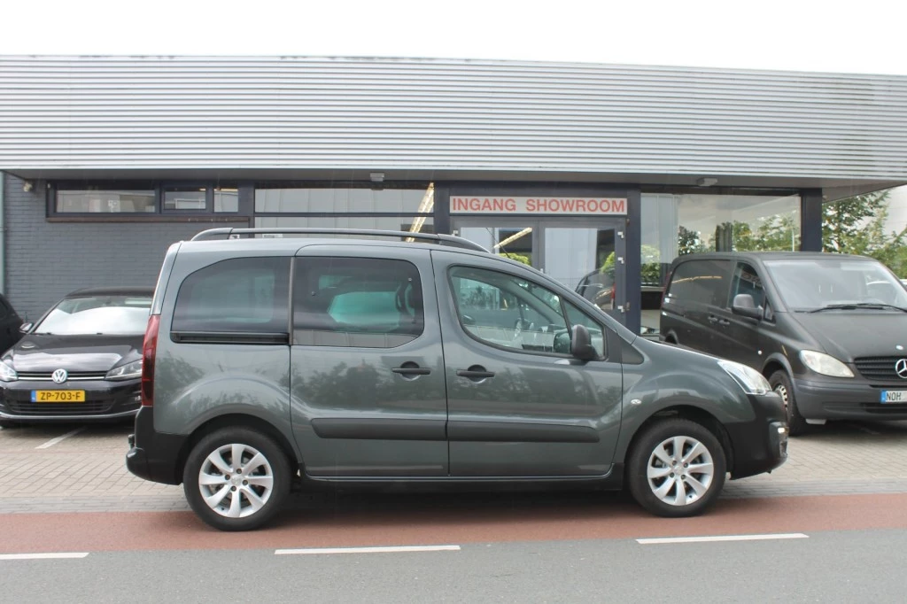 Hoofdafbeelding Peugeot Partner