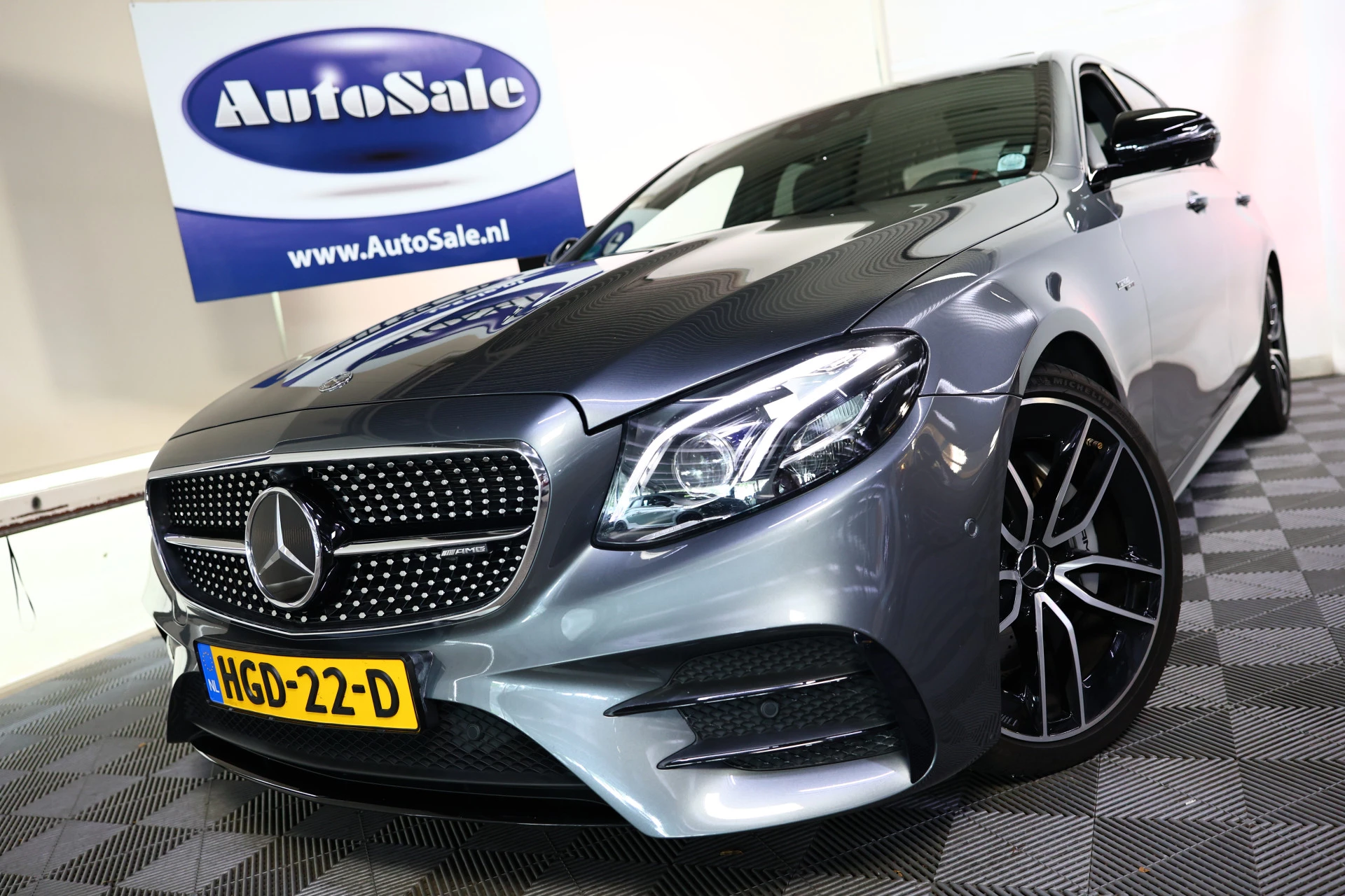 Hoofdafbeelding Mercedes-Benz E-Klasse