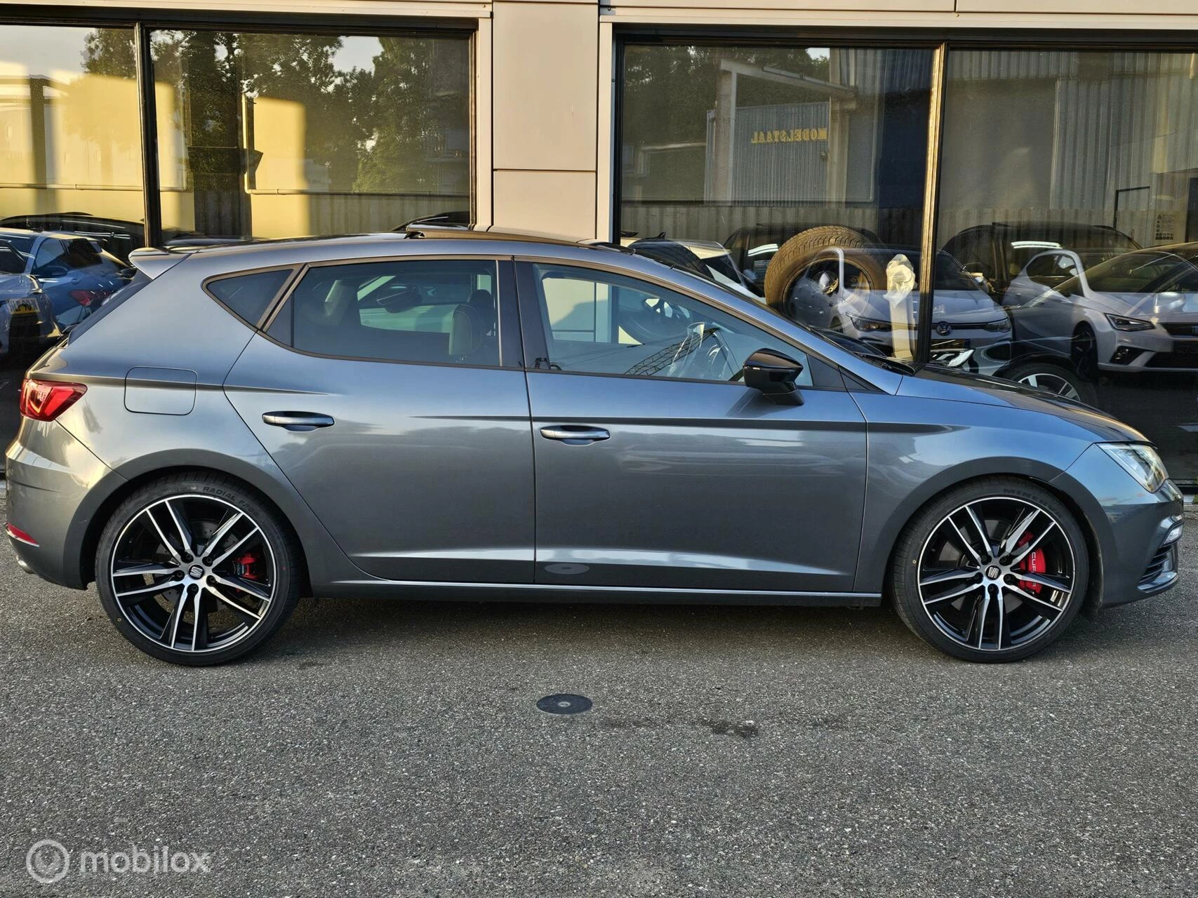 Hoofdafbeelding SEAT Leon