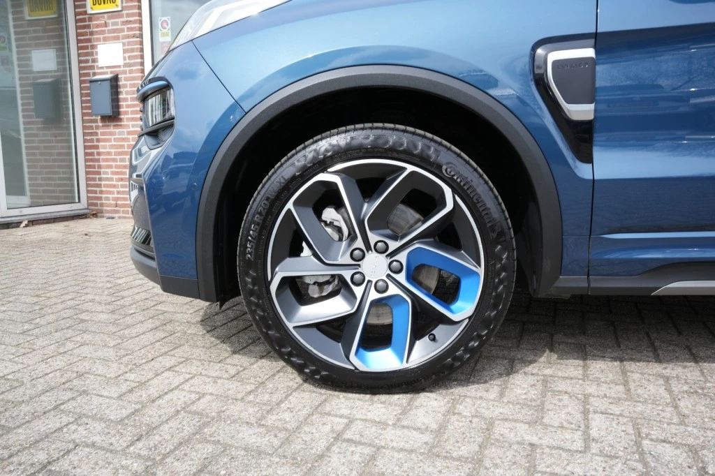 Hoofdafbeelding Lynk & Co 01