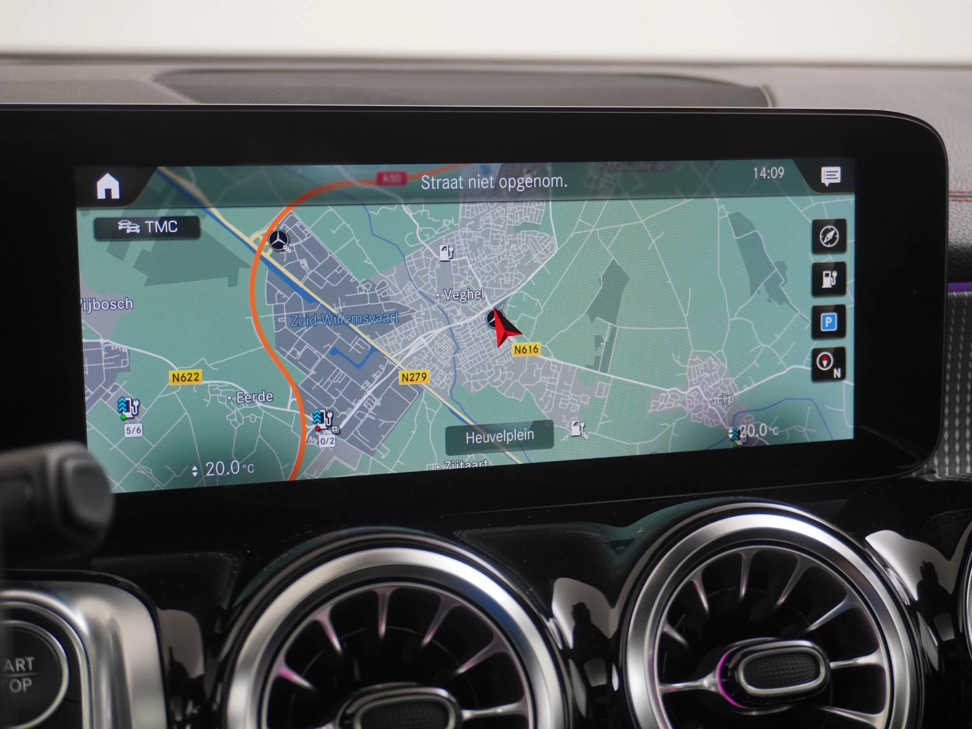 Hoofdafbeelding Mercedes-Benz EQB