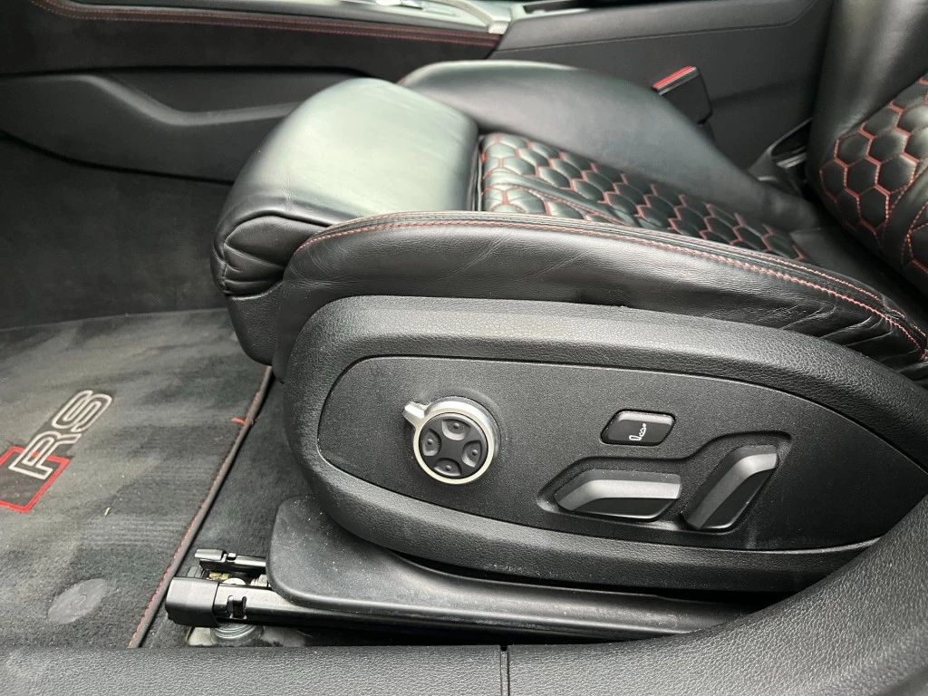 Hoofdafbeelding Audi RS4