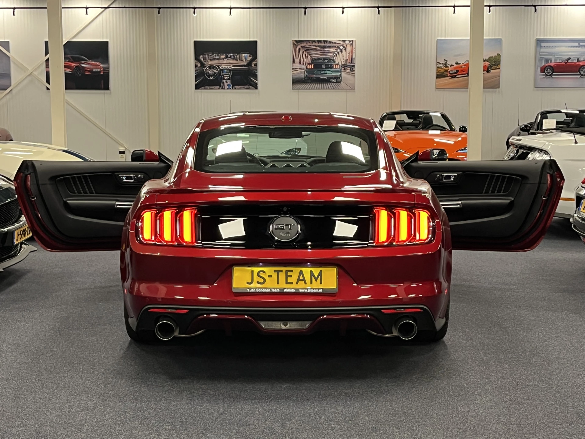 Hoofdafbeelding Ford Mustang