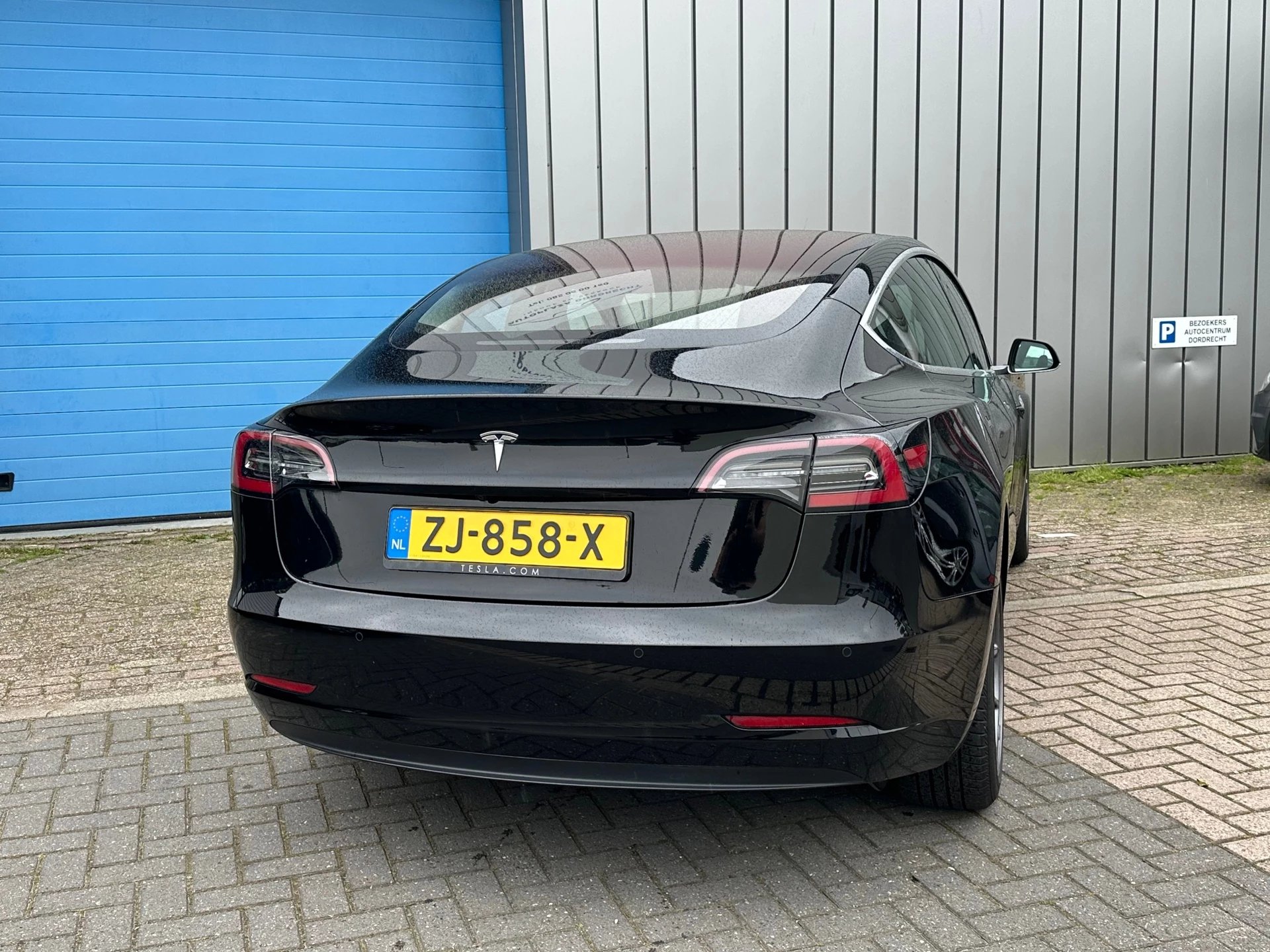 Hoofdafbeelding Tesla Model 3