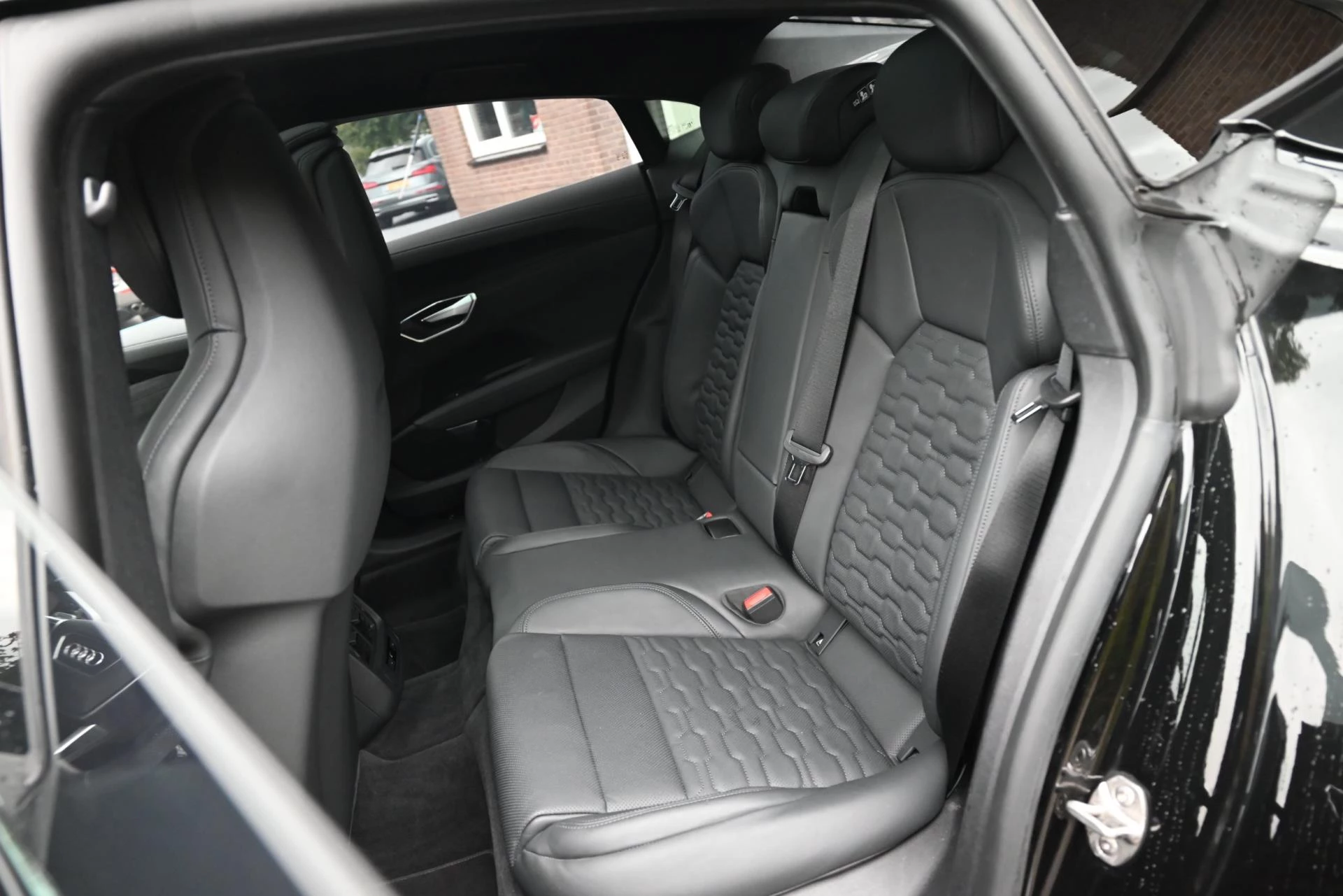 Hoofdafbeelding Audi e-tron GT