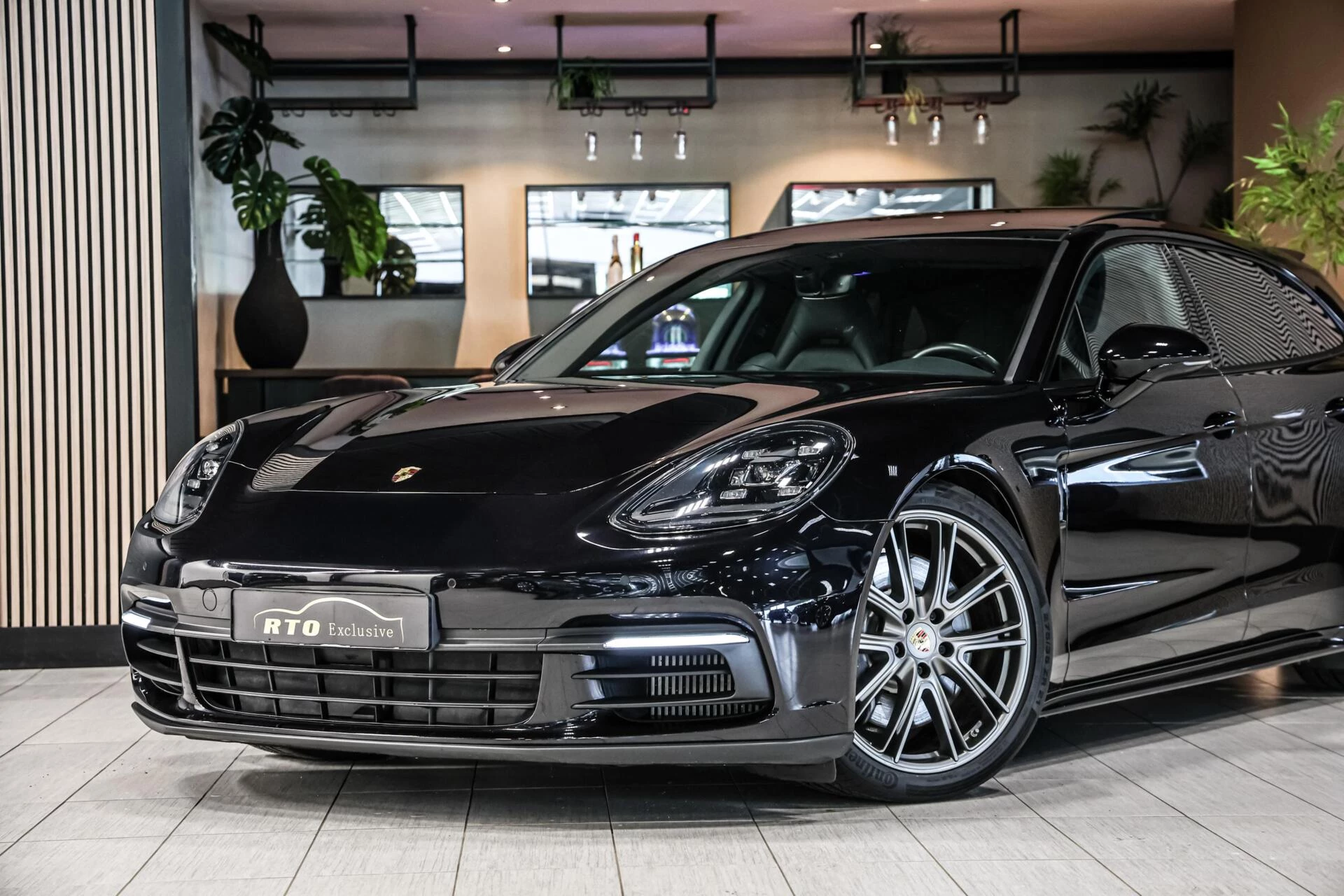 Hoofdafbeelding Porsche Panamera