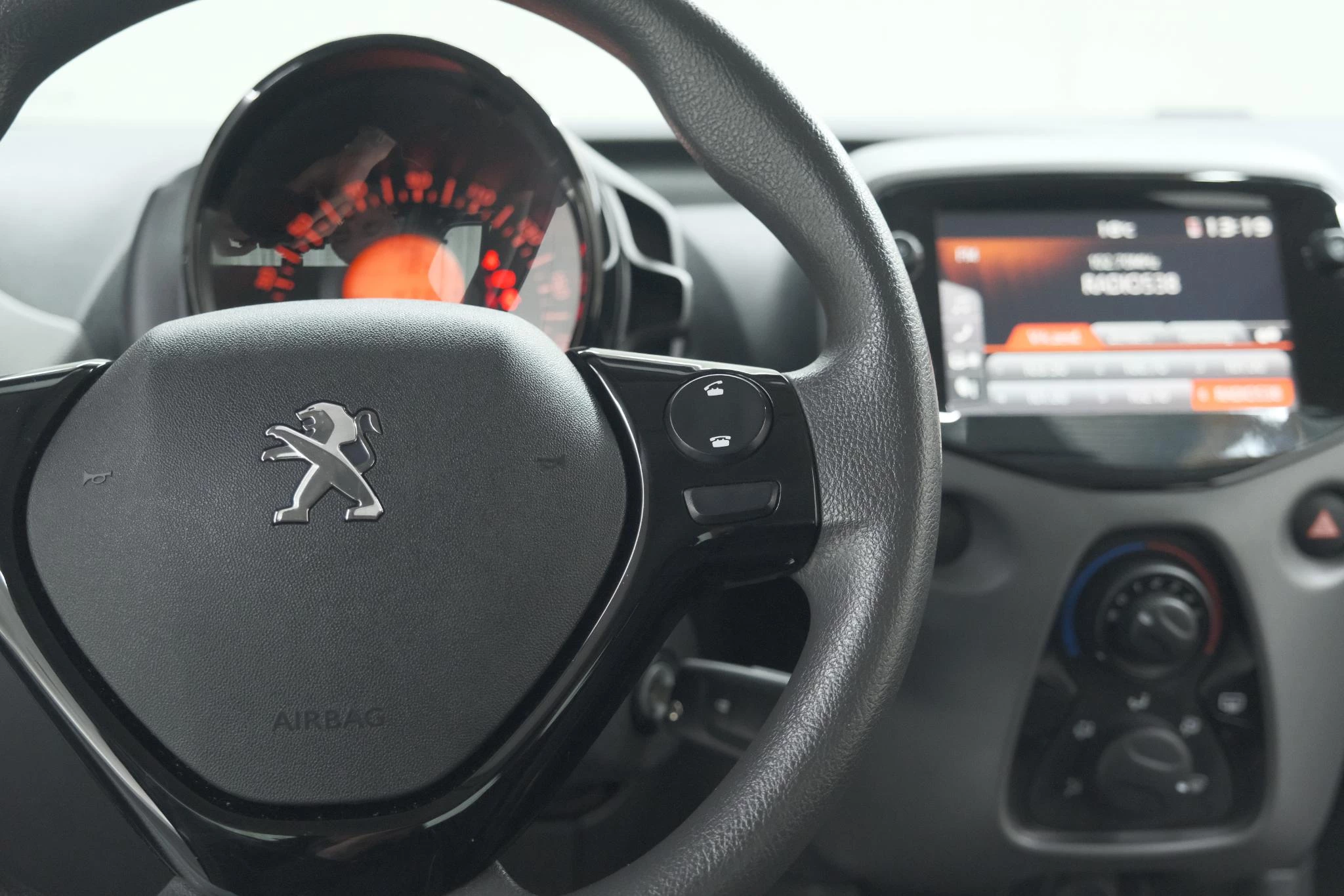Hoofdafbeelding Peugeot 108