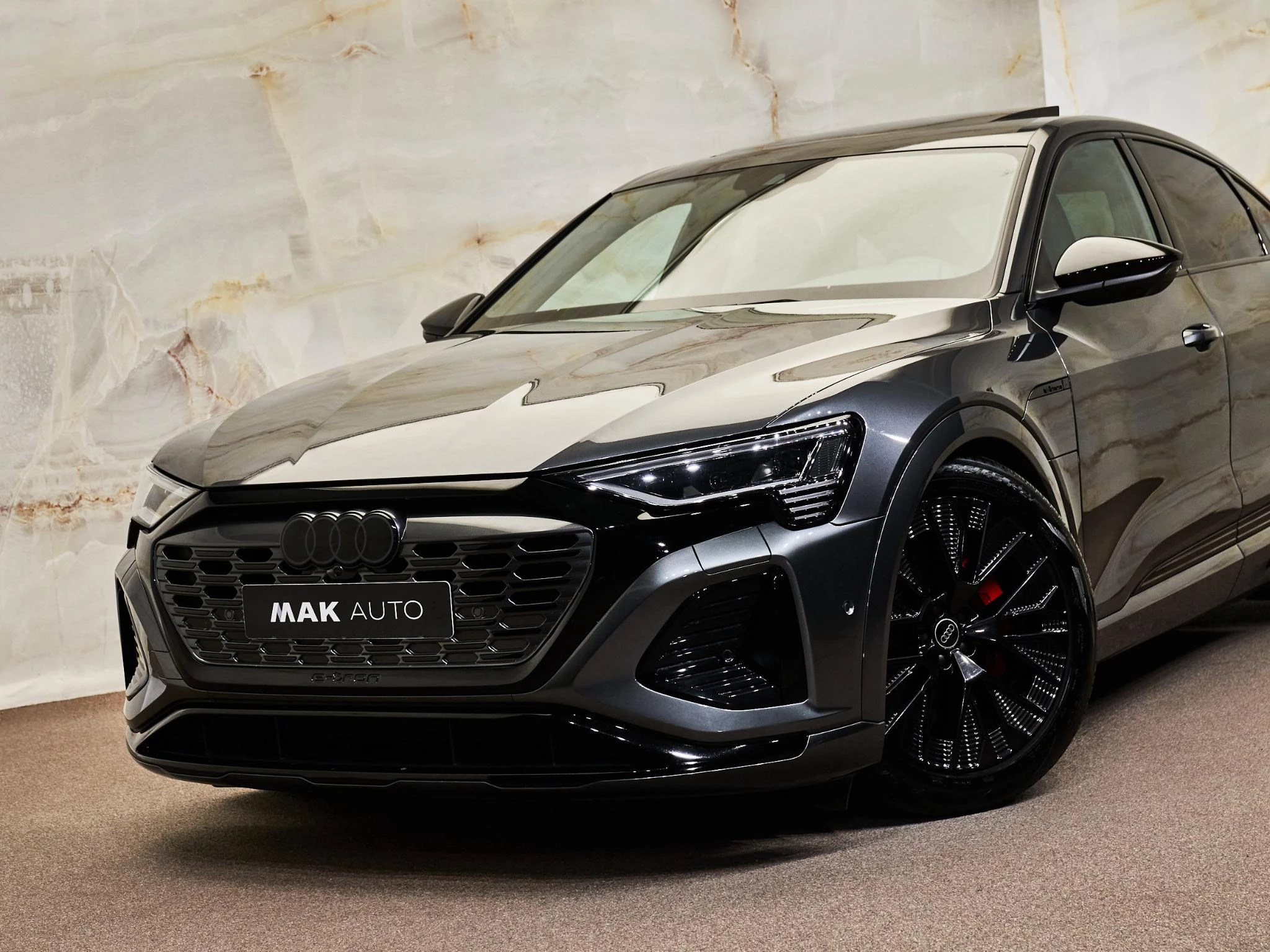 Hoofdafbeelding Audi Q8 Sportback e-tron