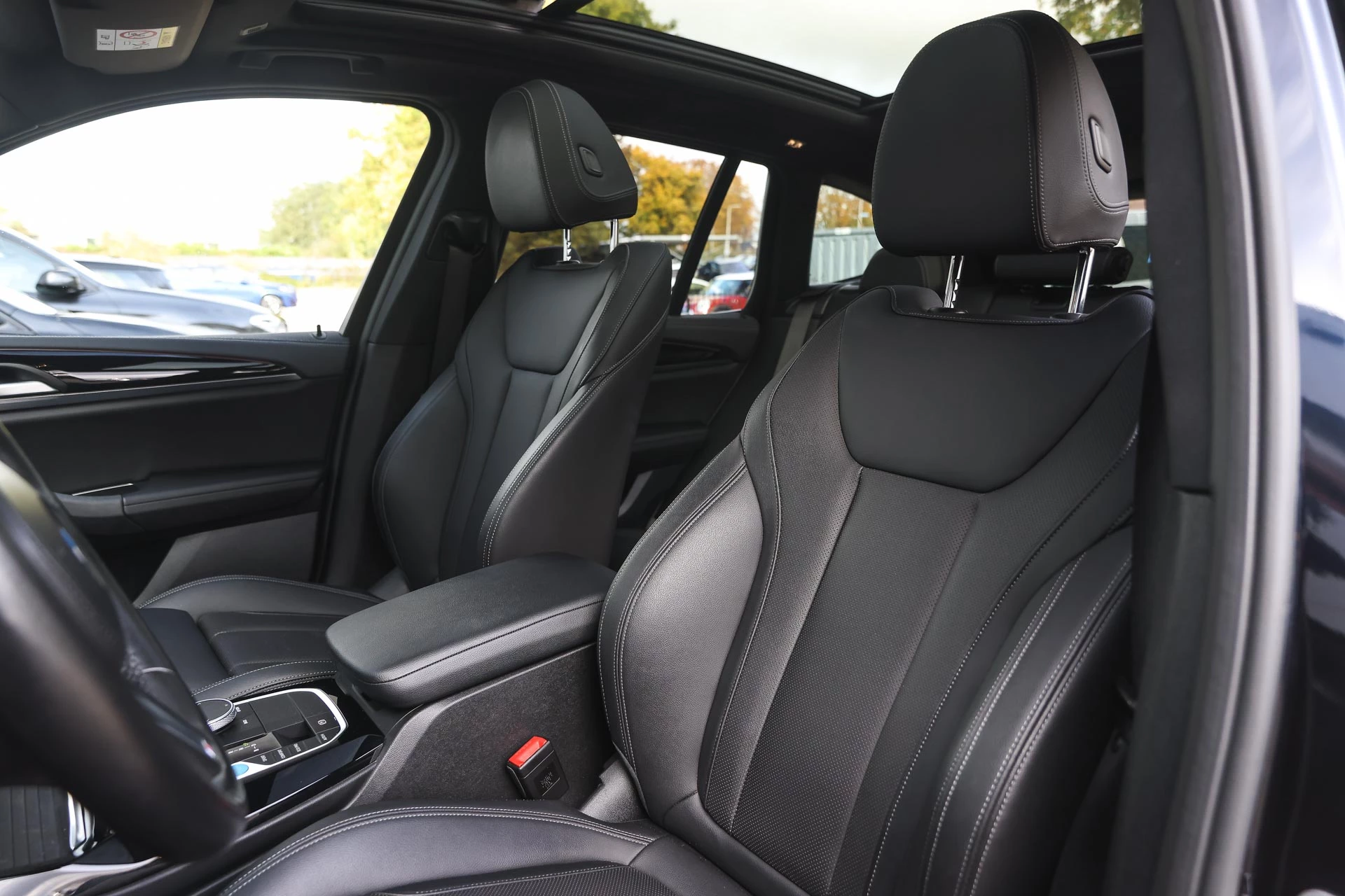 Hoofdafbeelding BMW iX3