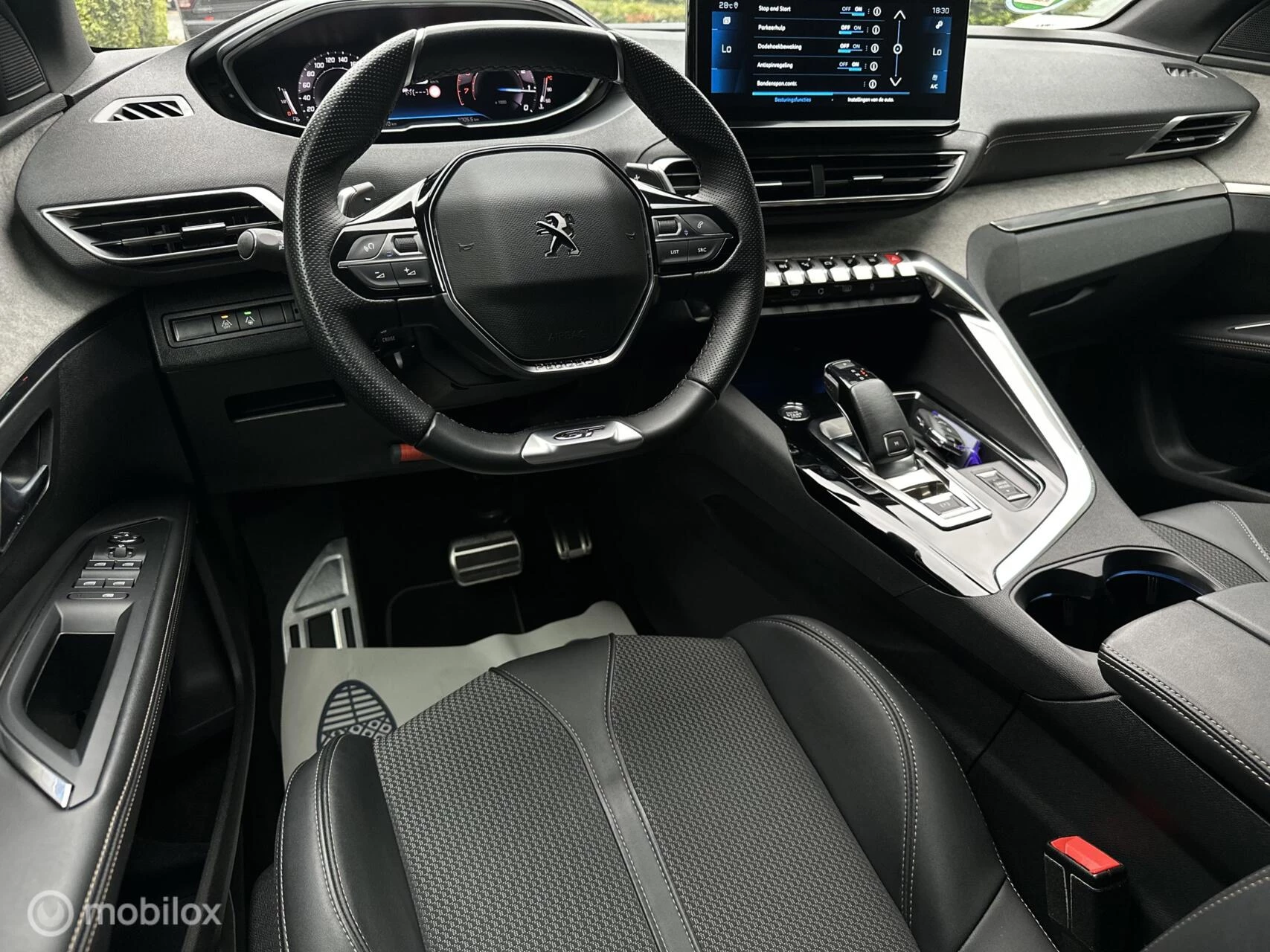Hoofdafbeelding Peugeot 5008