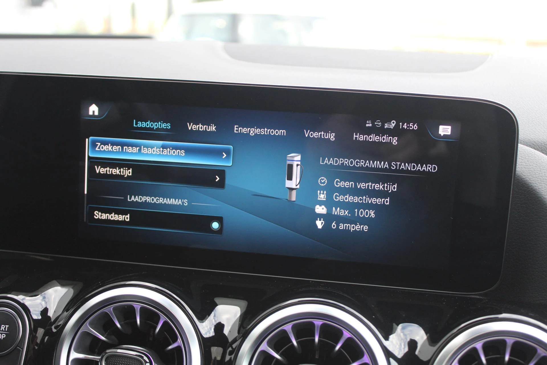 Hoofdafbeelding Mercedes-Benz EQA