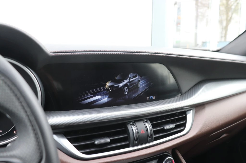 Hoofdafbeelding Alfa Romeo Stelvio