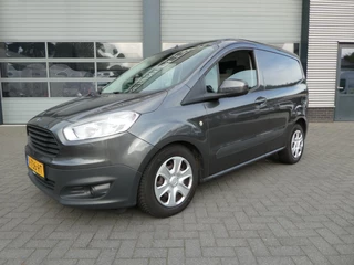 Hoofdafbeelding Ford Transit Courier