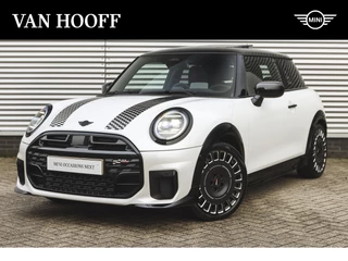 MINI 3-deurs Hatchback Cooper S Automaat / 18" / Panoramadak / Head-Up /  JCW / Pakket M / Adaptief Onderstel / LED / Achteruitrijcamera