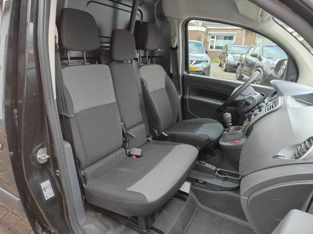 Hoofdafbeelding Nissan NV250