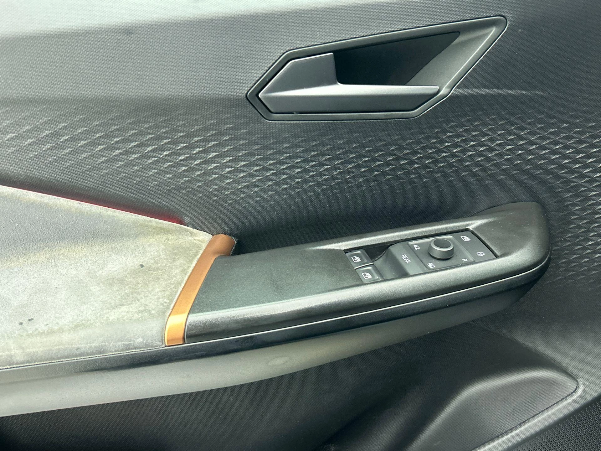 Hoofdafbeelding CUPRA Born