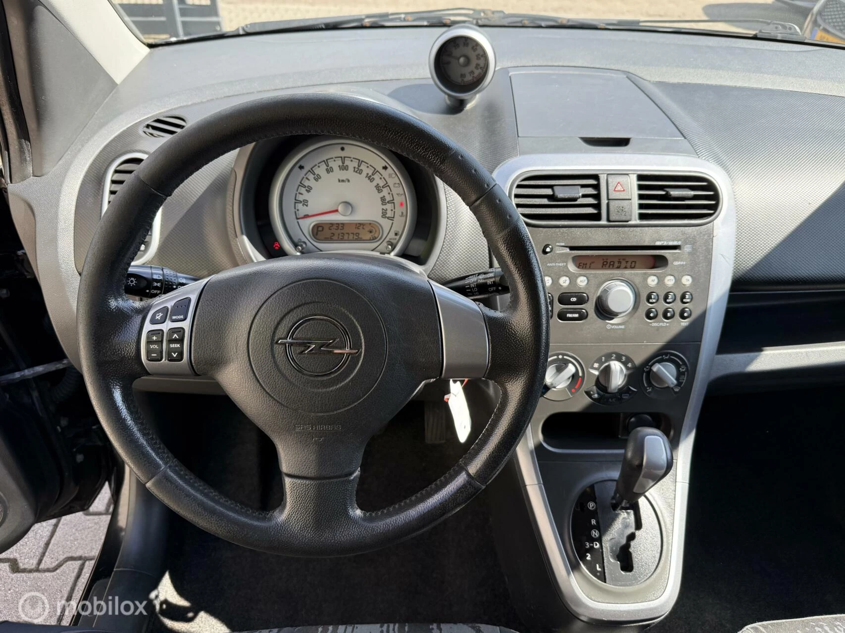 Hoofdafbeelding Opel Agila